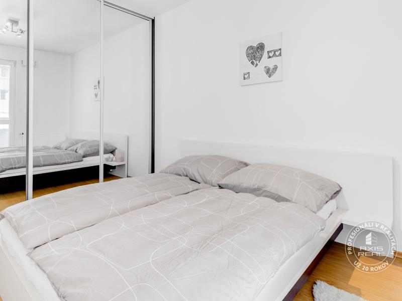 Rent 1-Bedbedroom apartment, AC, LOGGIA, GARAGE, Bratislava, Slovakia