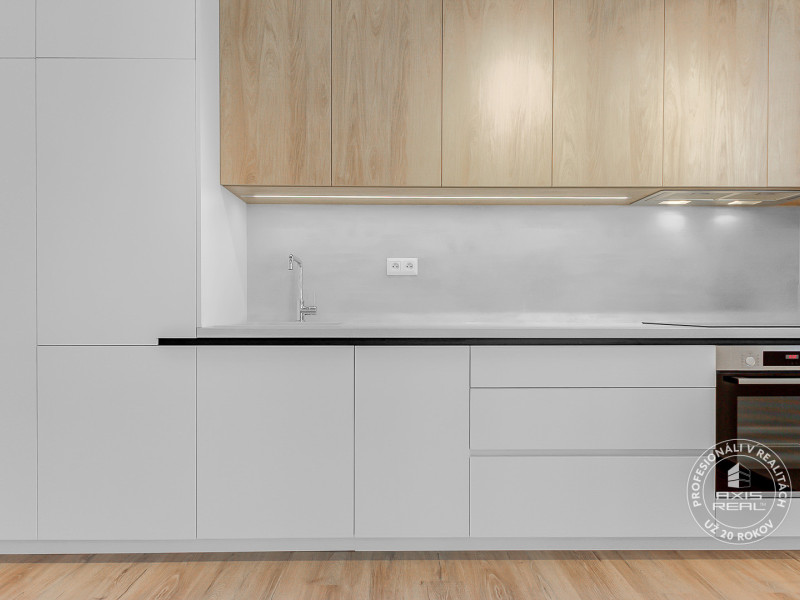  Pekný 3-izbový byt s KLIMATIZÁCIOU a PARKOVACÍM MIESTOM