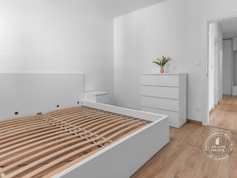  Pekný 3-izbový byt s KLIMATIZÁCIOU a PARKOVACÍM MIESTOM