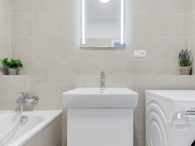  Pekný 3-izbový byt s KLIMATIZÁCIOU a PARKOVACÍM MIESTOM