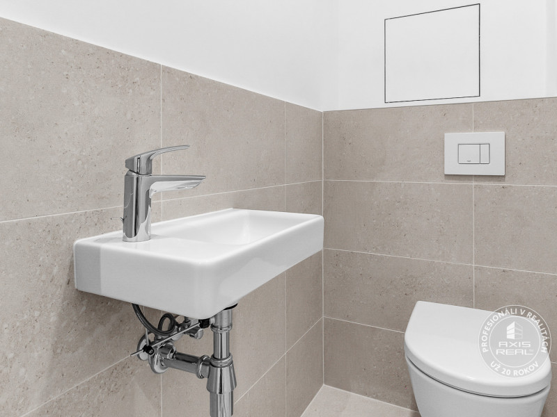  Pekný 3-izbový byt s KLIMATIZÁCIOU a PARKOVACÍM MIESTOM