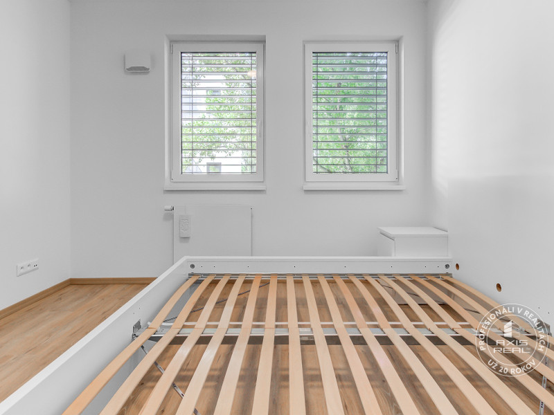  Pekný 3-izbový byt s KLIMATIZÁCIOU a PARKOVACÍM MIESTOM