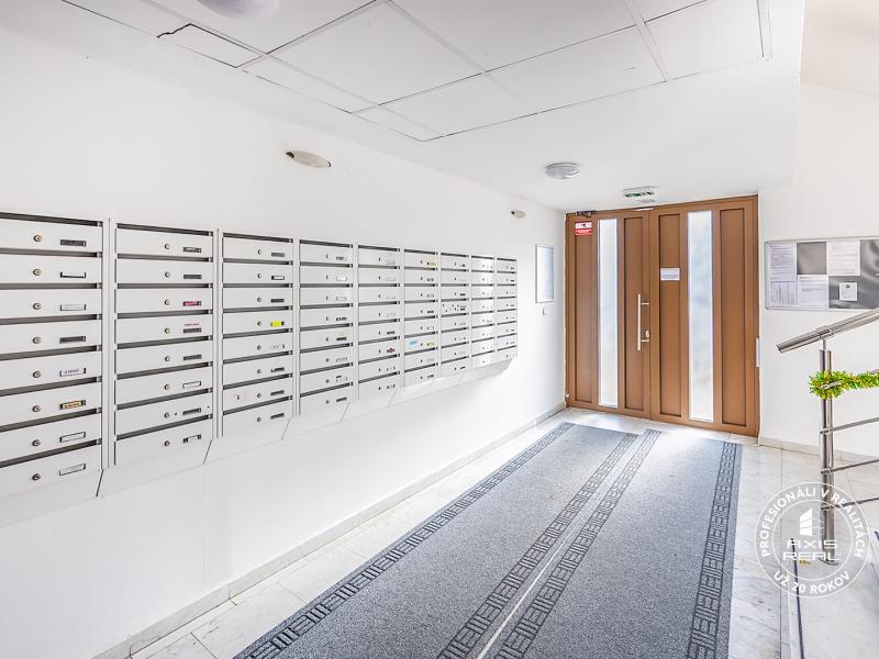 Sale Single studio, Single studio, Antolská, Bratislava - Petržalka, S