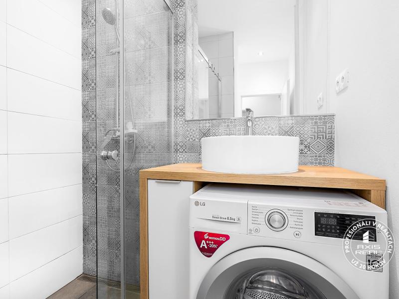   2-izbový byt s lodžiou, TOP LOKALITA RUŽINOV, Súmračná ul