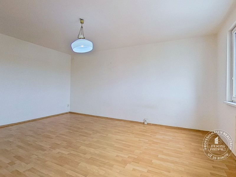   Priestranný 1-izbový byt, Stará Ľubovňa, Za vodou