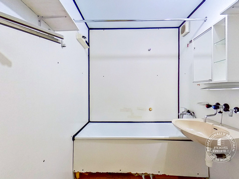   Priestranný 1-izbový byt, Stará Ľubovňa, Za vodou