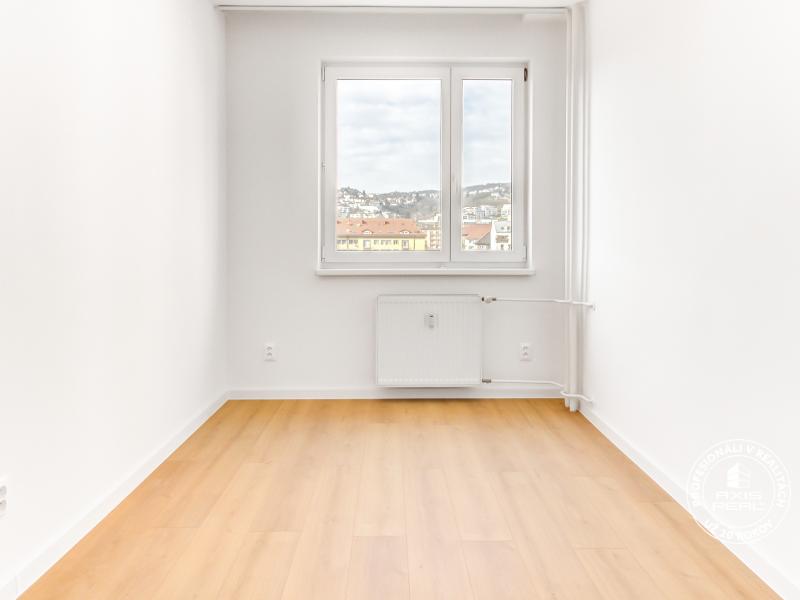  Nezariadený 3i byt po komp. rek. s lodžiou, Budyšínska