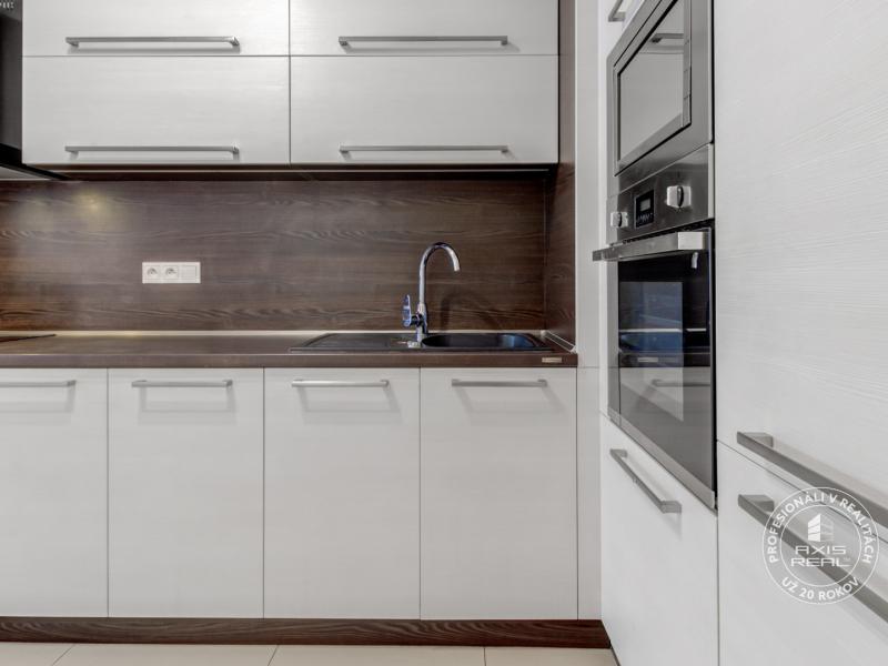 Rent 1-Bedbedroom apartment, AC, LOGGIA, GARAGE, Bratislava, Slovakia