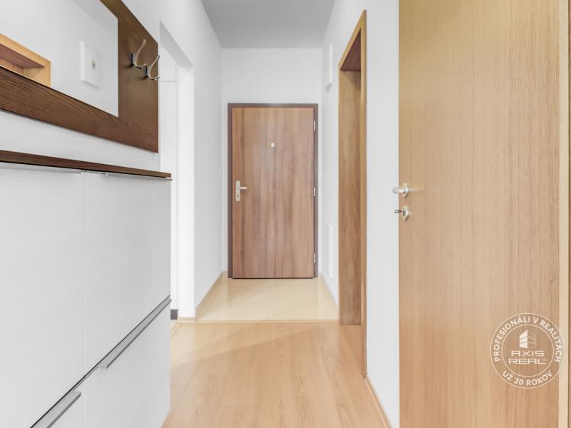 Rent 1-Bedbedroom apartment, AC, LOGGIA, GARAGE, Bratislava, Slovakia