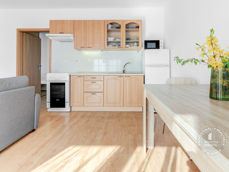  Príjemný 2-izb.byt, LODŽIA, Stupava, Vincenta Šikulu