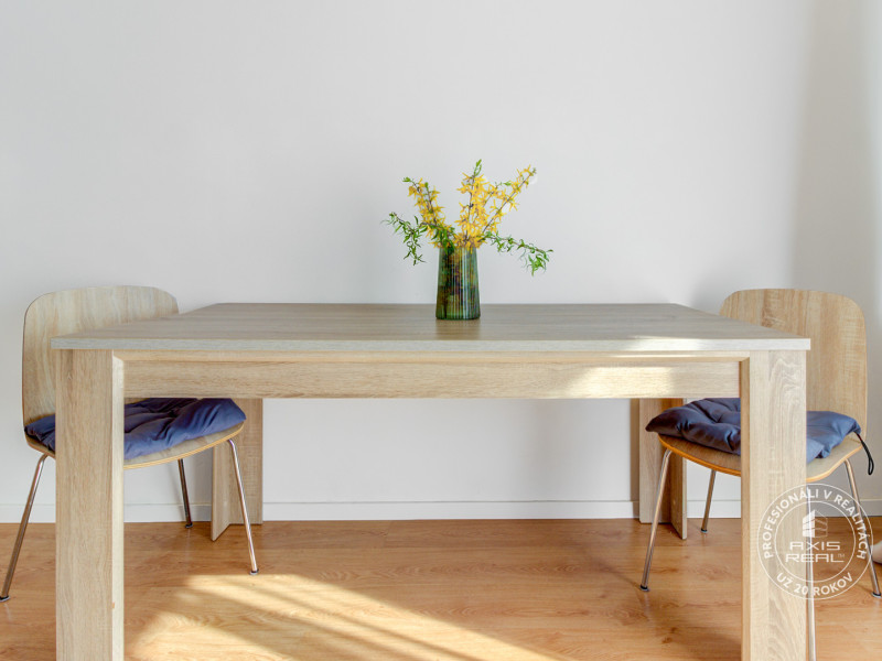  Príjemný 2-izb.byt, LODŽIA, Stupava, Vincenta Šikulu