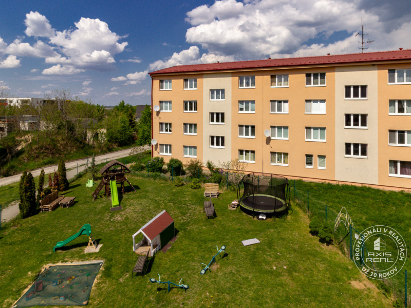  Príjemný 2-izb.byt, LODŽIA, Stupava, Vincenta Šikulu