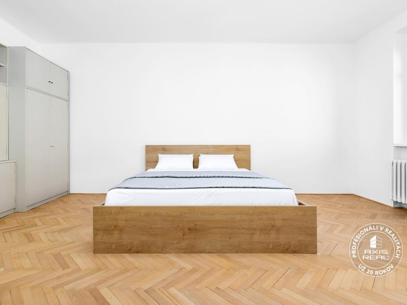   2-izbový byt, BA I. Staré Mesto, Justičná ul.