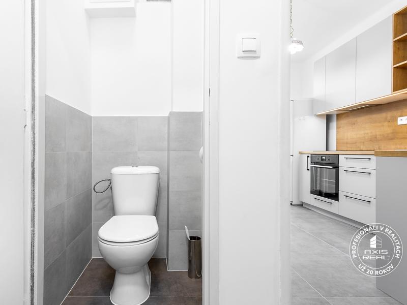   2-izbový byt, BA I. Staré Mesto, Justičná ul.