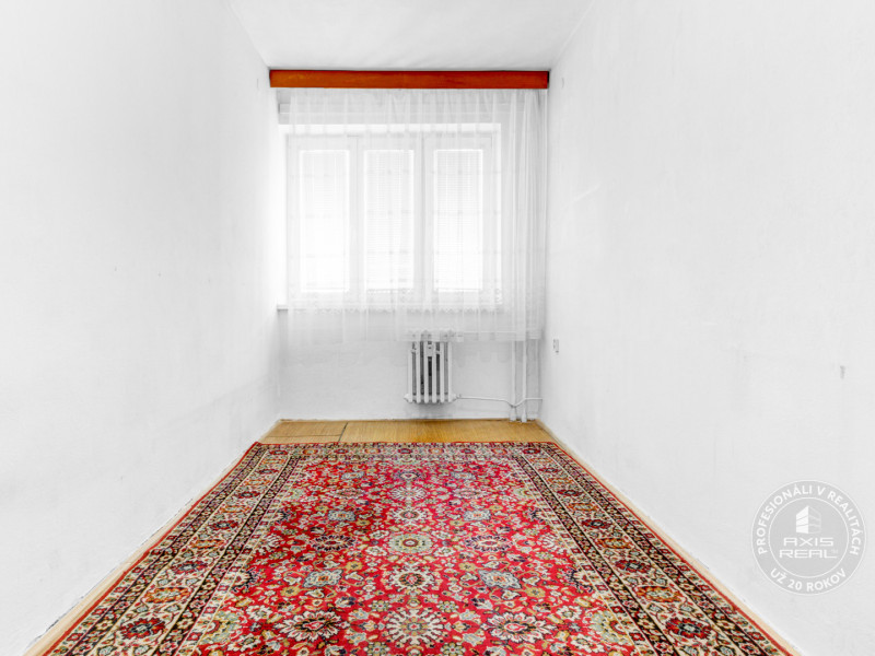  3-izbový byt na Hradnom kopci, v pôvodnom stave