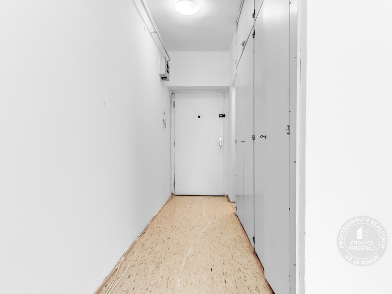  3-izbový byt na Hradnom kopci, v pôvodnom stave