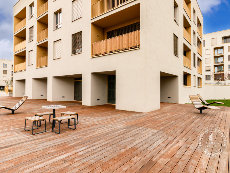  KOMFORTNÉ BÝVANIE - BORY NOVÝ DVOR S PARKOVANÍM