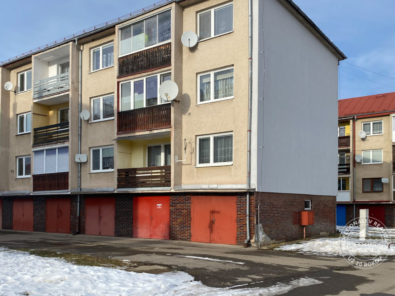  3-izbový byt S GARÁŽOU, Podolínec, ulica Družstevná