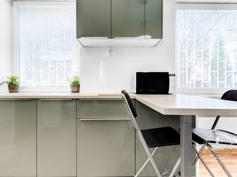  1-izbový byt pri BRATISLAVSKOM HRADE