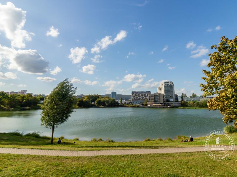  HIGH-END 2-ROOM flat with balcony, Ružinov, Rumančeková