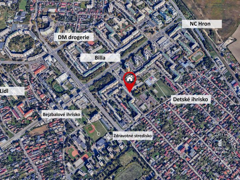  Zariadený 1,5-izbový byt, samostatná spálňa, Hronská 