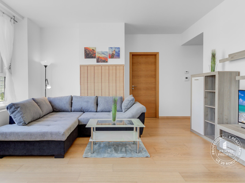  Moderný 2i apartmán, LODŽIA, PIVNICA, GARÁŽ, Panorama City