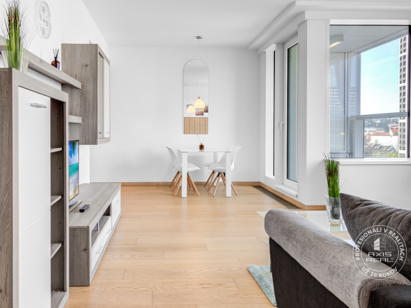  Moderný 2i apartmán, LODŽIA, PIVNICA, GARÁŽ, Panorama City