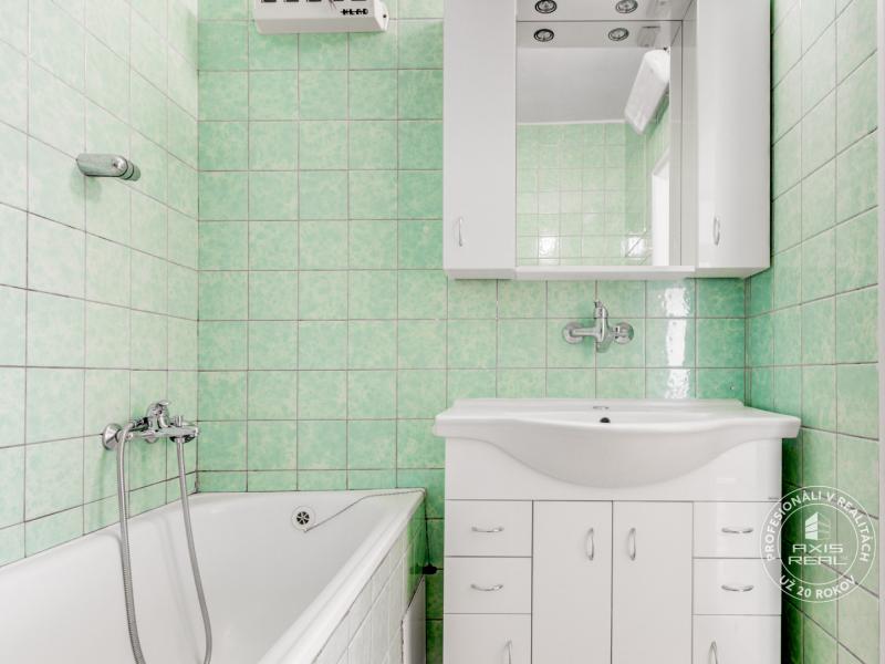  3-izbový byt na Hradnom kopci, v pôvodnom stave