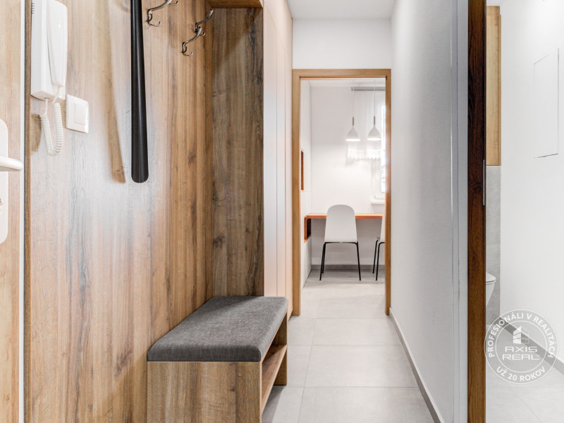  Krásny 2-izb. byt, Bratislava II Ružinov, ul. Hraničná 