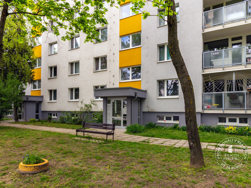  Krásny 2-izb. byt, Bratislava II Ružinov, ul. Hraničná 