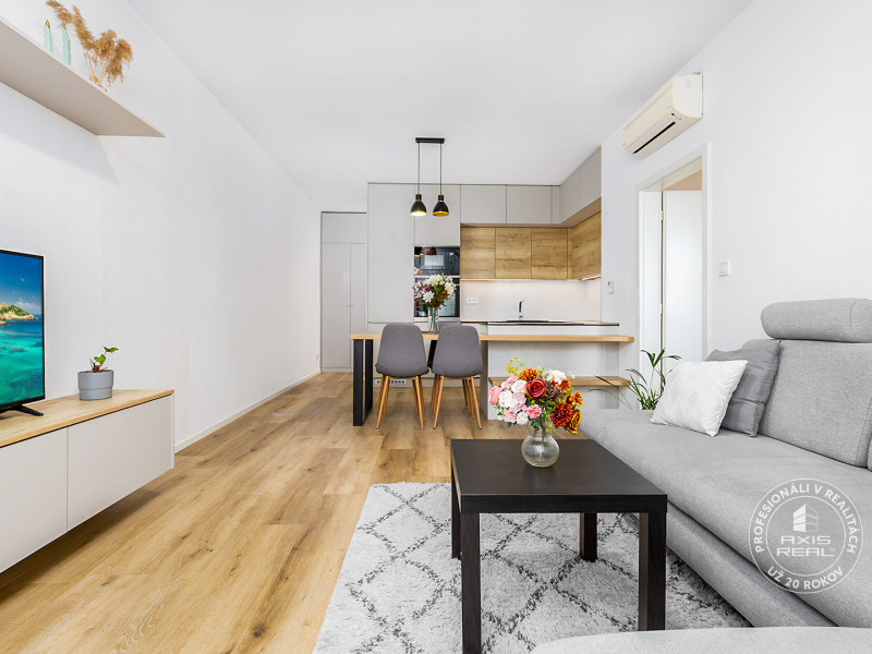  REZERVOVANÉ, DVE VEŽE, Bosákova ul.