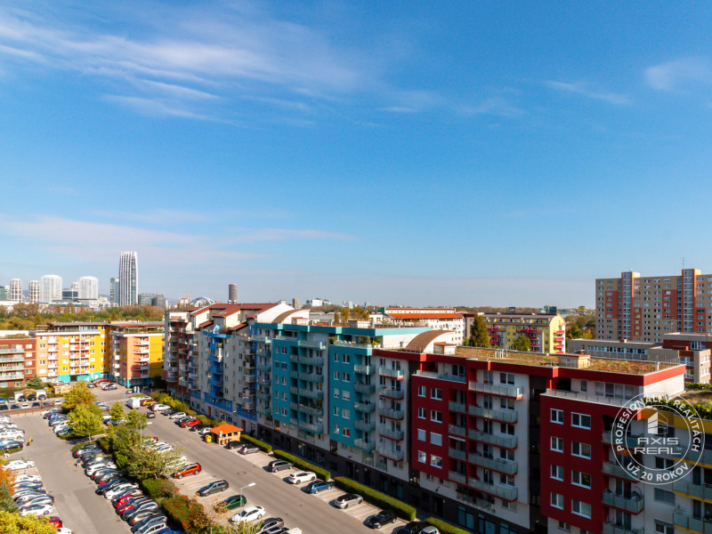  REZERVOVANÉ, DVE VEŽE, Bosákova ul.