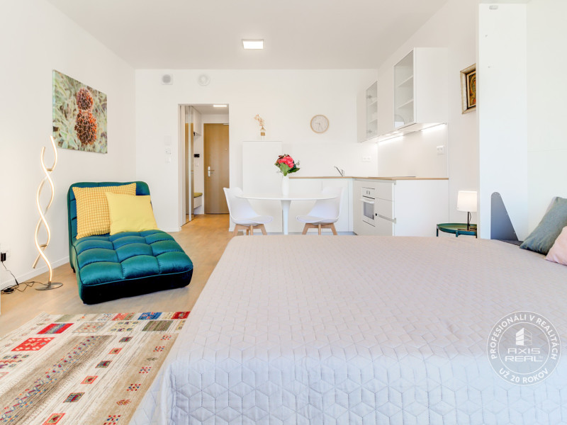  Nový1-izbový byt s BALKÓNOM a PARKOVANÍM v METROPOLISE