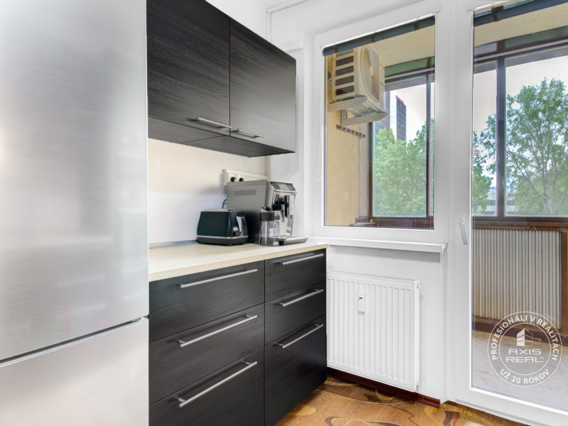  3-izbový byt pri Chorvátskom ramene s výhľadom do zelene