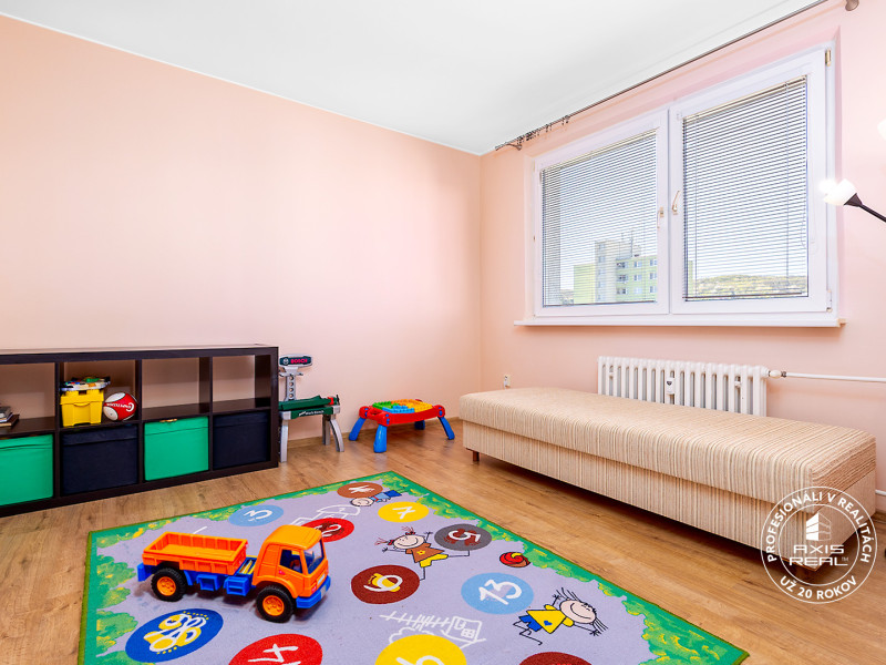   3-izbový byt, BA IV. Dúbravka, ulica Pri kríži