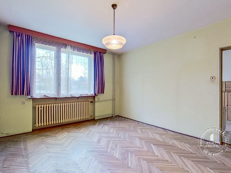  Dvojgeneračný rodinný dom, centrum mesta Stará Ľubovňa