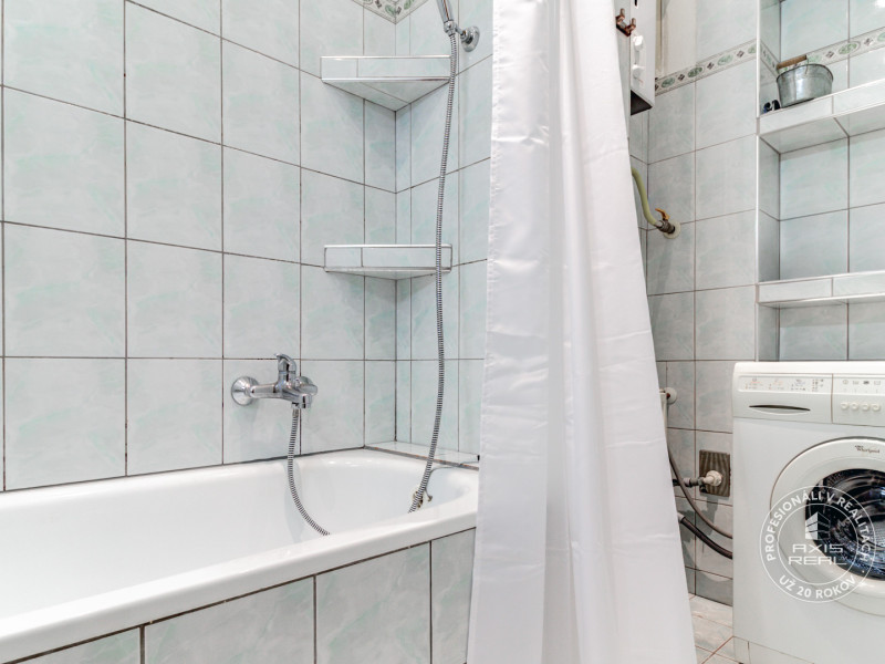  1,5-izbový zariadený byt, BA I, Staré Mesto, Heydukova