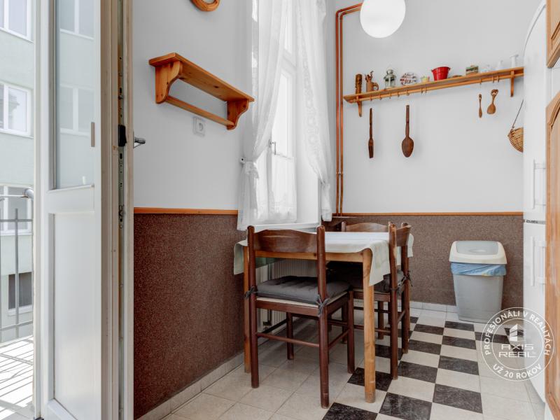  1-izbový byt, BALKÓN, BA I, Staré Mesto, Heydukova