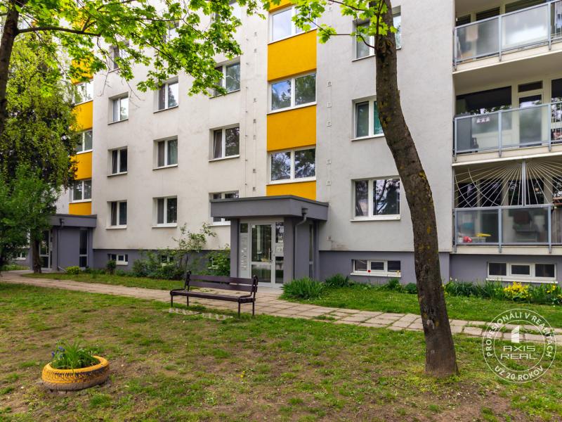  Krásny 2-izb. byt, Bratislava II Ružinov, ul. Hraničná 
