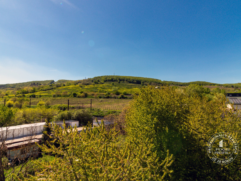  Úplne nový 2i byt, BALKÓN, KLIMA, GARÁŽ, Pod Vinicou