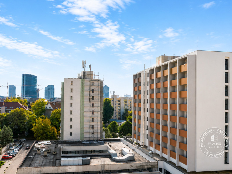  Miletičova 60 | 2 lodžie, šatník, klíma, výhľad na hrad