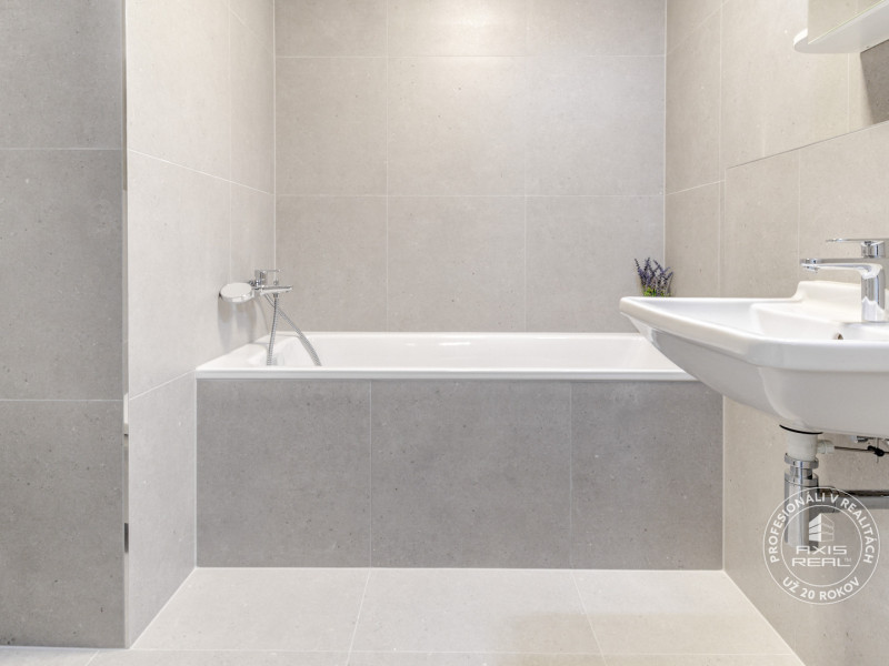  New 1-room apartment with a BALCONY and PARKING