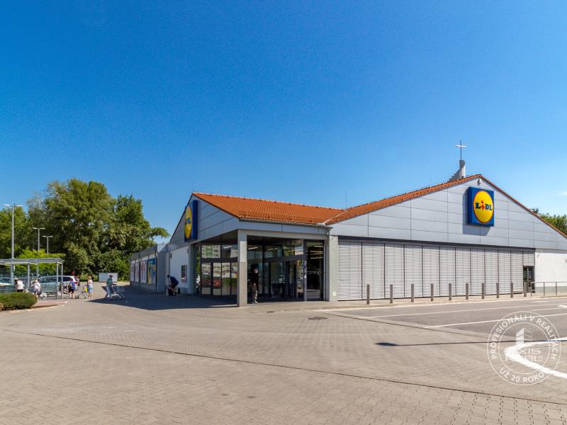  Krásny 3-izbový byt s LODŽINOU a PIVNICOU blízko Draždiak