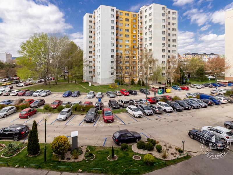  Zariadený 3-izb. byt, LODŽIA, BA V Petržalka, Ševčenkova