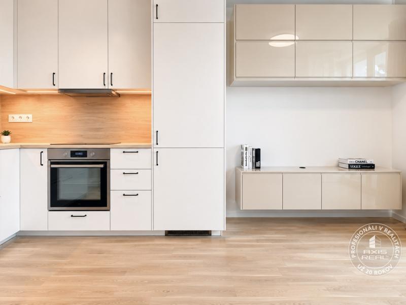 Rent Studio, Studio, Račianska, Bratislava - Nové Mesto, Slovakia