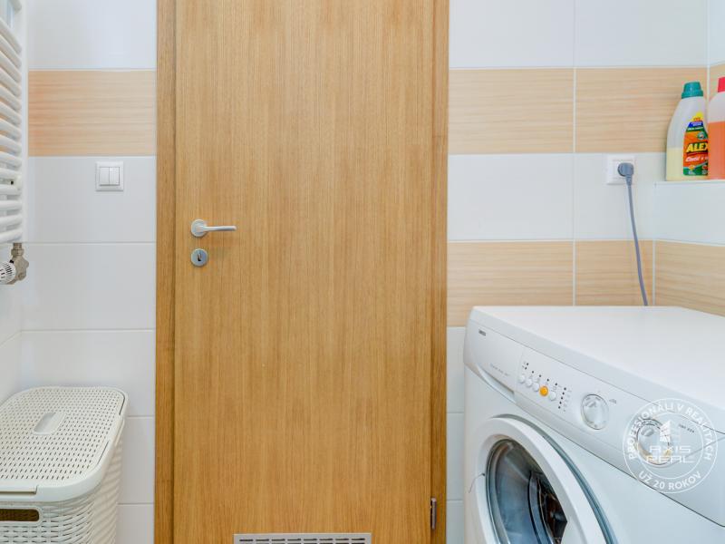 Rent One bedroom apartment, One bedroom apartment, Kaštieľska, Bratisl