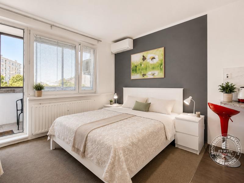 Sale Single studio, Single studio, Znievska, Bratislava - Petržalka, S