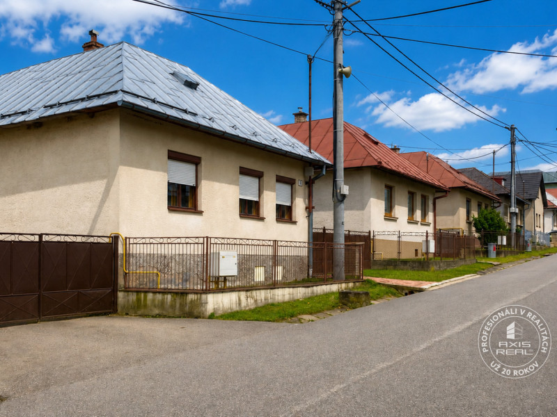  Rodinný dom Šambron, okr. Stará Ľubovňa