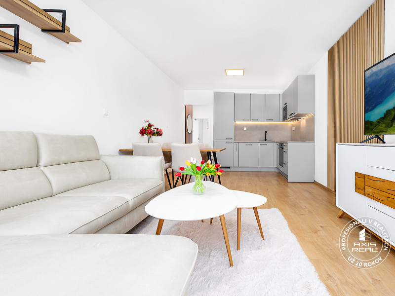   Úplne nový ELEGANTNÝ 2-izbový byt s LODŽIOU a PARKOVANÍM