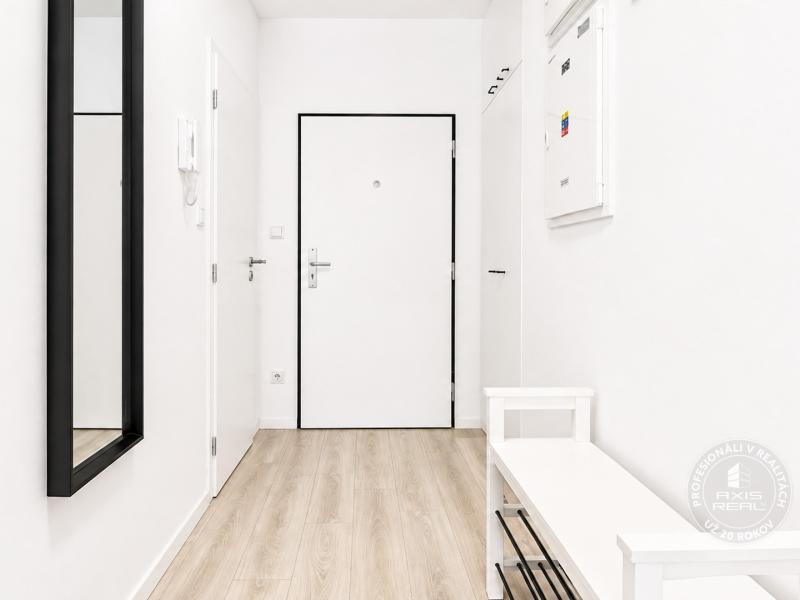 Sale 1-Bedroom apartment, BALCONY, GARAGE, Bratislava, Slovakia